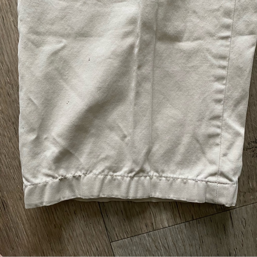 Banana Republic Dawson Chino Men Relaxed Fit Beige Pants - Picture 2 of 6